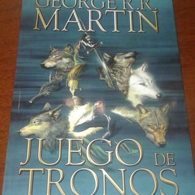 Juego de Tronos: Canción de hielo y fuego en Libreria Tomislav Punta Arenas