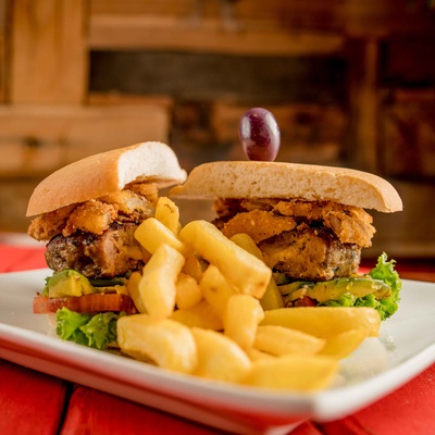 Box Burger en Doña Filomena Iquique